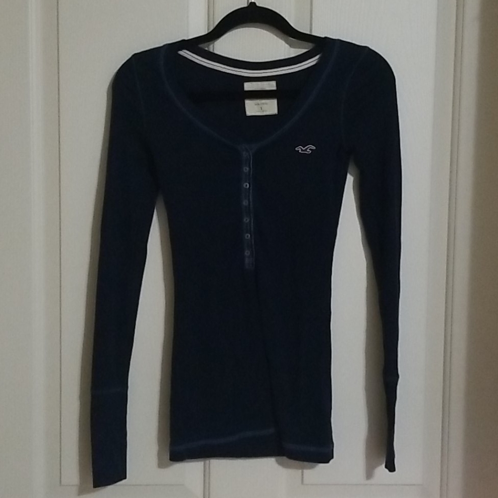 Dark blue hollister long sleeve (small)